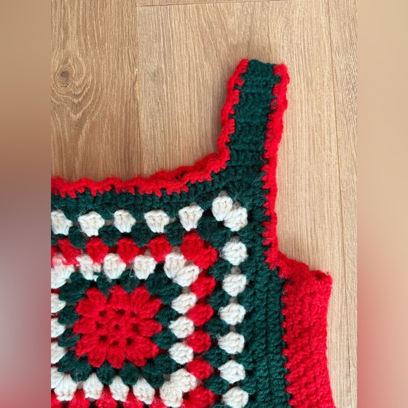 Vintage Hand Knit Crochet Sweater Vest Red & Green XS - Picture 6 of 6